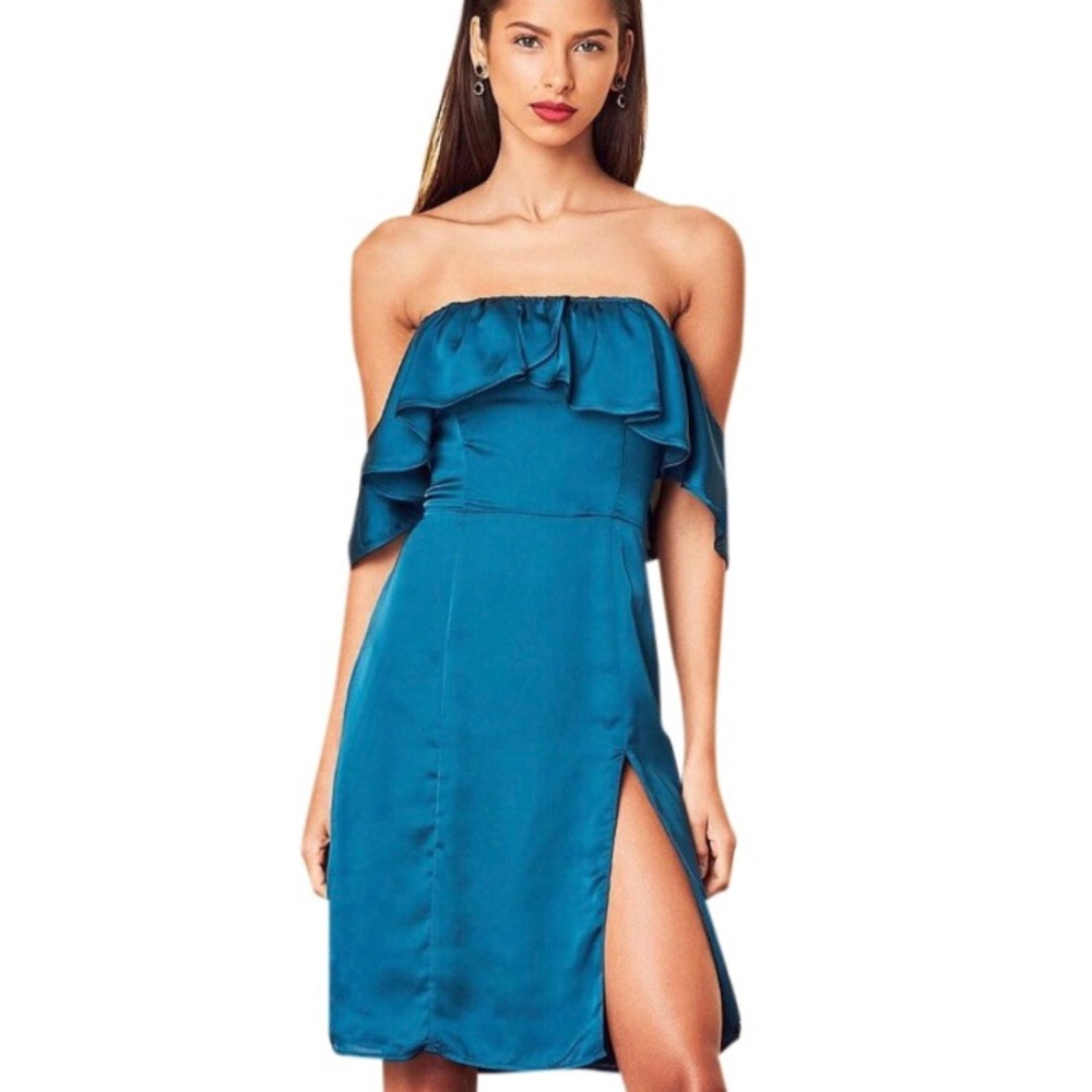 🔴Lovers + Friends Thigh Slit Off Shoulder Dress NWT